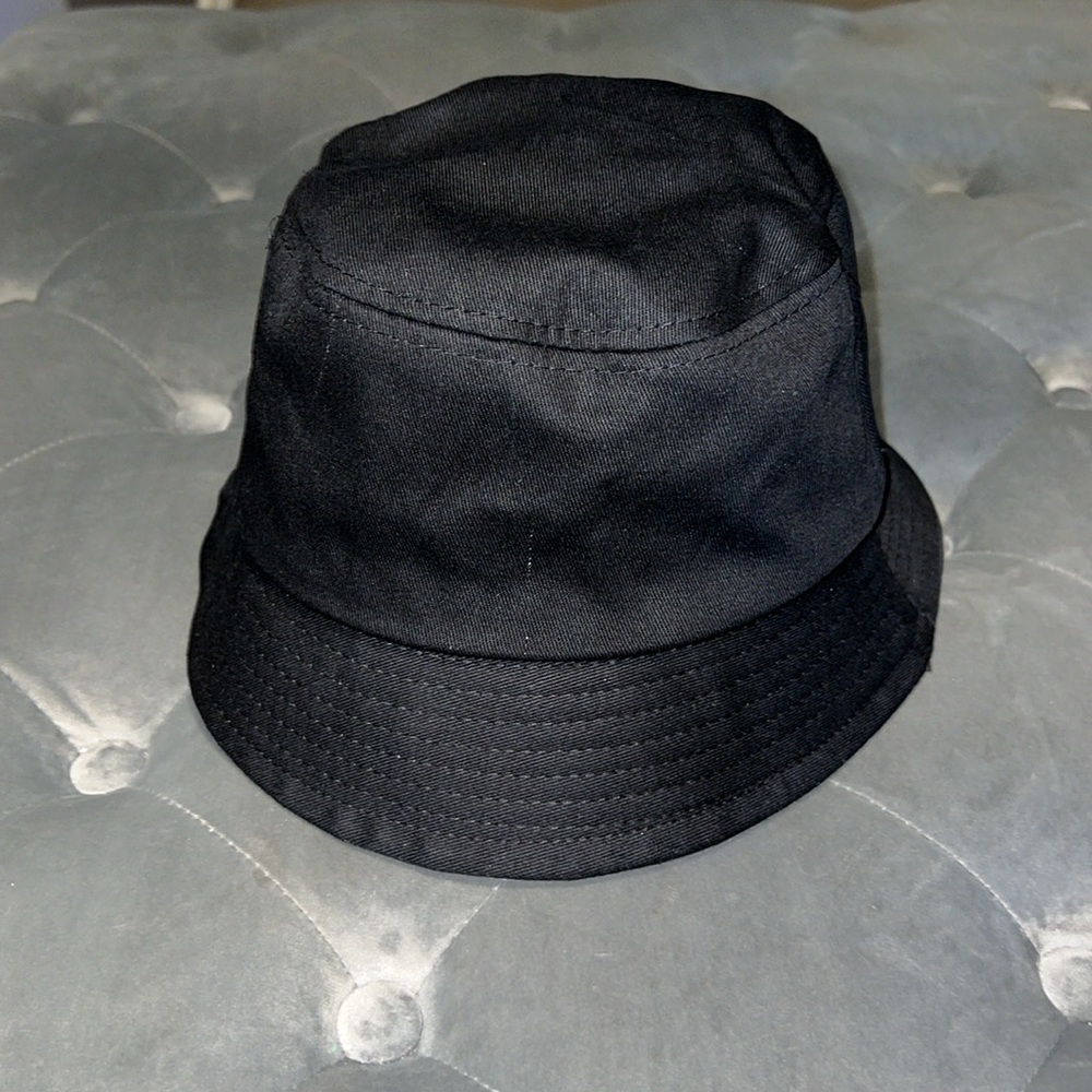 Bucket hat - Picture 2 of 2